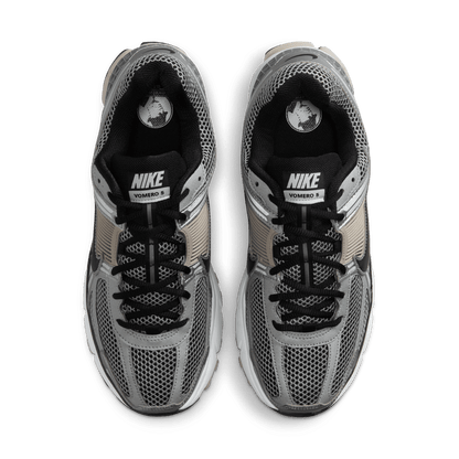 Men's Nike Zoom Vomero 5 - METALLIC SILVER